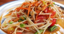 Cách làm SOM TAM, món ăn đường phố nổi tiếng Thái Lan Cách làm SOM TAM, món ăn đường phố nổi tiếng Thái Lan